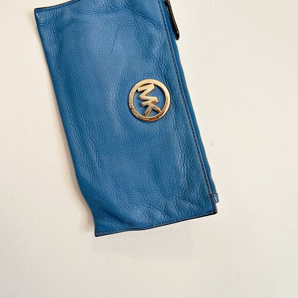 Michael Kors Pebbled Leather Zip Wallet Wristlet Blue - Picture 3 of 8